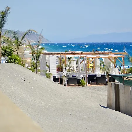 Nettuno Holiday home *